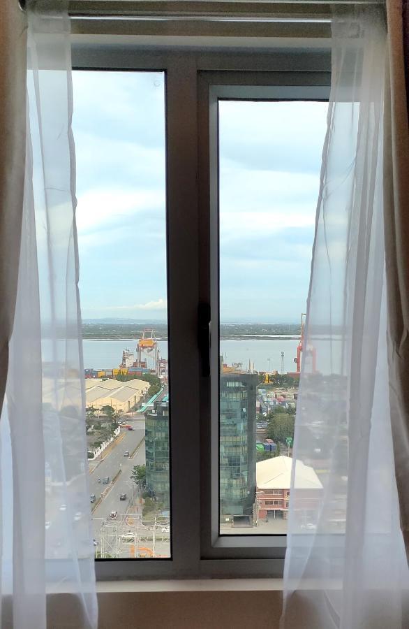 Sunvida Tower Stays Across Sm City Cebu Dış mekan fotoğraf